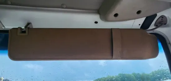 Picture of (Used) 2000 Sterling L9500, SUN VISOR