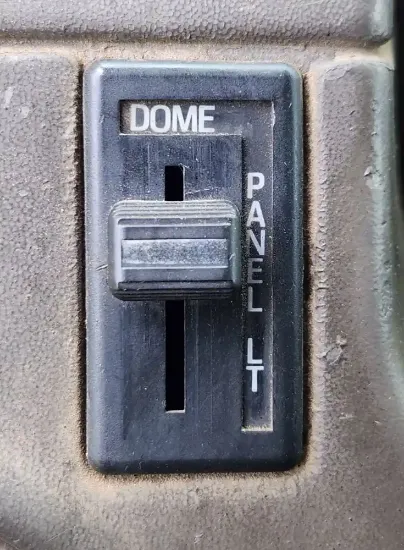 Picture of (Used) 2000 Sterling L9500, MISCELLANEOUS DASH SWITCHES