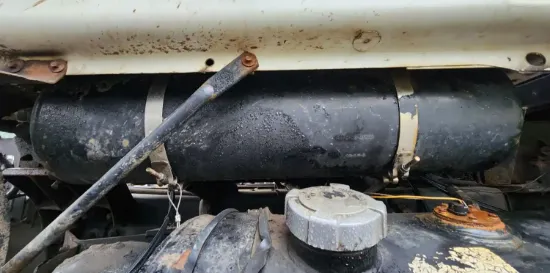 Picture of (Used) 2000 Sterling L9500, AIR TANK (1)