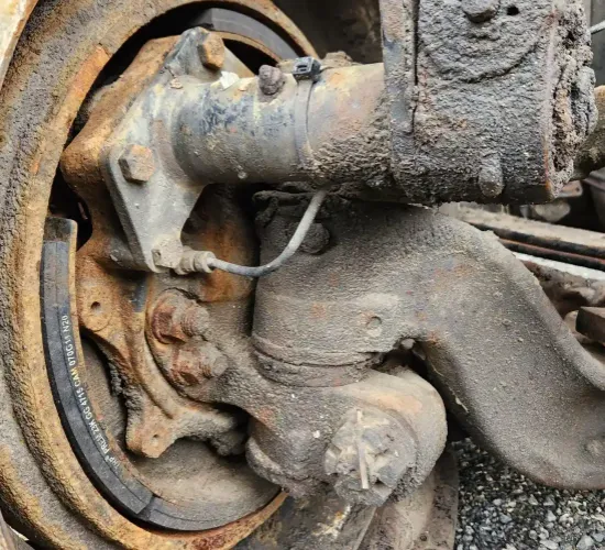 Picture of (Used) 2000 Sterling L9500, FRONT SPINDLE/KNUCKLE