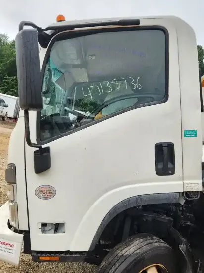 Picture of (Used) 2022 Chevrolet 5500HD, DOOR