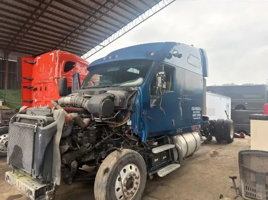 Picture of 2000-kenworth-t2000-sleeper