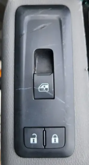 Picture of (Used) 2025 International LT, DOOR ELECTRIC SWITCH