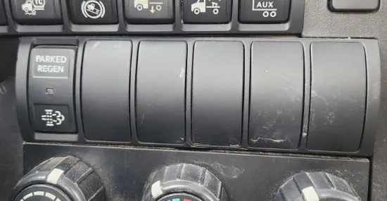 Picture of (Used) 2025 International LT, MISCELLANEOUS DASH SWITCHES