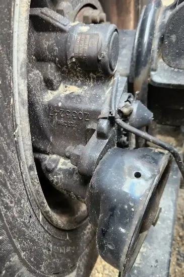 Picture of (Used) 2025 International LT, BRAKE CALIPER REAR TANDEM