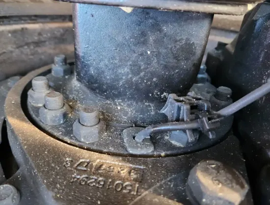 Picture of (Used) 2025 International LT, FRONT DIFFERENTIAL HUBS