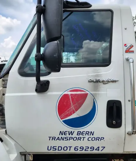 Picture of (Used) 2009 International 4400, DOOR