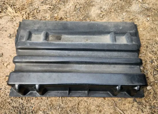 Picture of (Used) 2009 International 4400, BATTERY BOX COVER