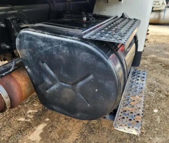 Picture of (Used) 2009 International 4400, FUEL TANK