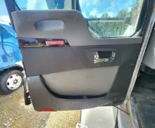 Picture of (Used) 2022 Kenworth T370, INTERIOR DOOR PANEL