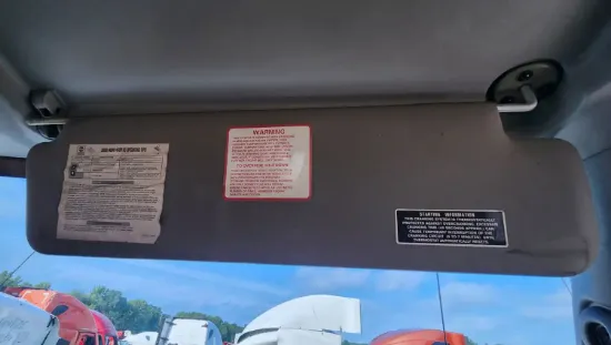 Picture of (Used) 2009 International 4400, SUN VISOR