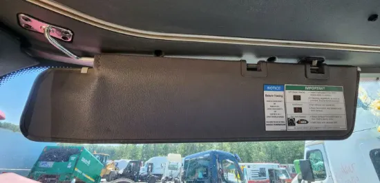 Picture of (Used) 2019 Freightliner Cascadia 126, SUN VISOR