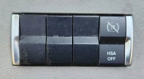 Picture of (Used) 2019 Freightliner Cascadia 126, MISCELLANEOUS DASH SWITCHES