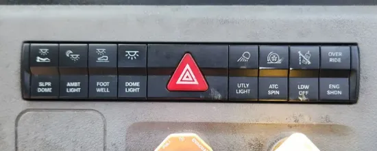 Picture of (Used) 2019 Freightliner Cascadia 126, MISCELLANEOUS DASH SWITCHES