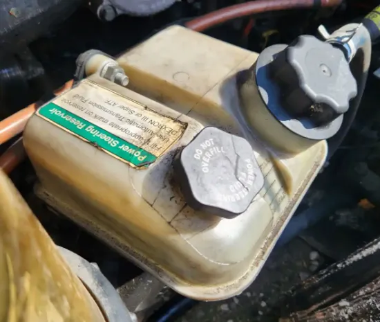 Picture of (Used) 2019 Freightliner Cascadia 126, POWER STEERING RESERVOIR