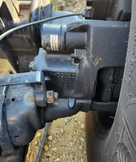 Picture of (Used) 2019 Freightliner Cascadia 126, BRAKE CALIPER FRONT TANDEM