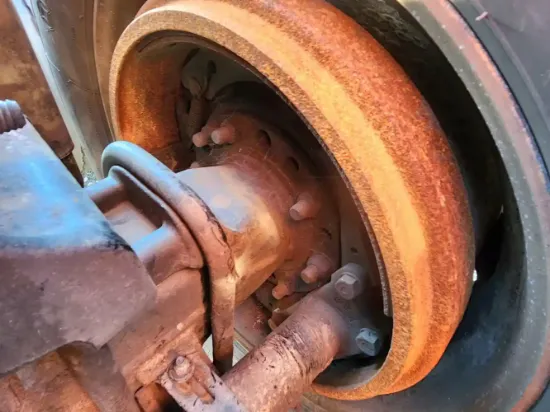 Picture of (Used) 2020 Freightliner Cascadia 126, FRONT DIFFERENTIAL HUBS