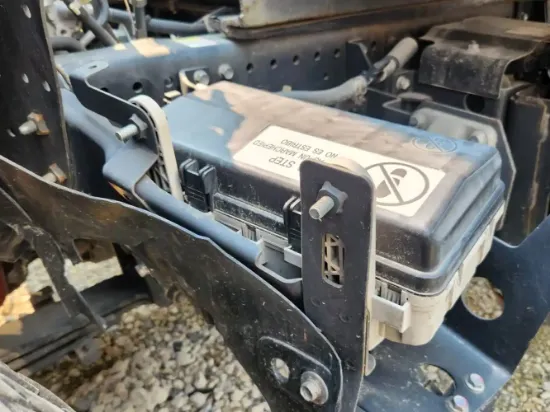 Picture of (Used) 2022 Isuzu NRR, FUSE BOX