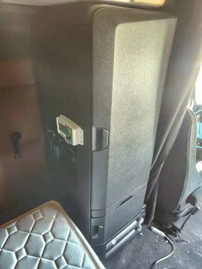 Picture of (Used) 2020 Freightliner Cascadia 126, SLEEPER CABINETS
