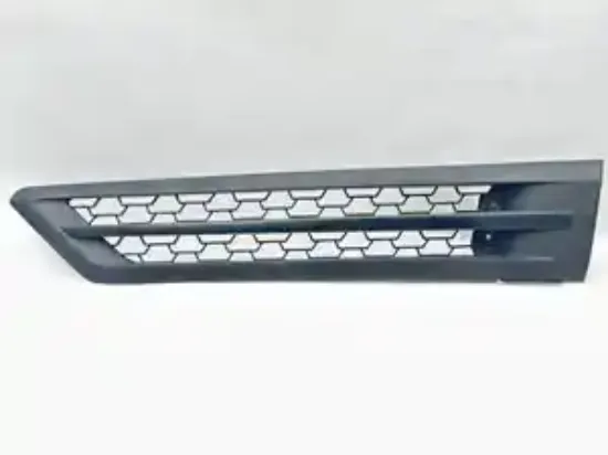 Picture of 2019 Freightliner Cascadia 126 Hood Accessory