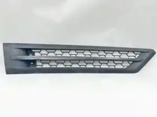 Picture of 2019 Freightliner Cascadia 126 Hood Accessory