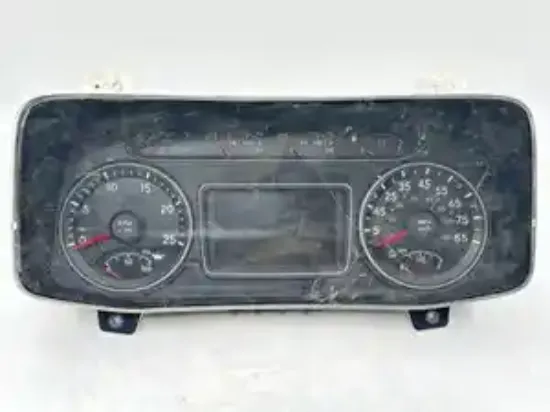 Picture of 2018 International LT625 Instrument Cluster
