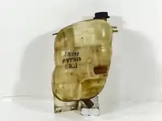 Picture of 2007 International 4300 Radiator Overflow Bottle