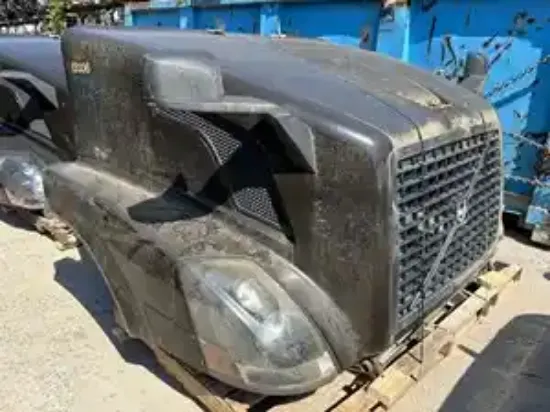 Picture of 2013 Volvo VNL Hood