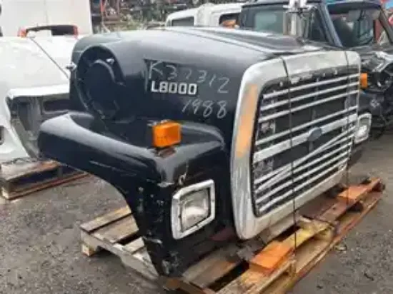 Picture of 1988 Ford 8000 Hood