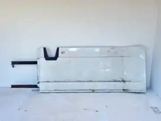 Picture of 2018 Freightliner Cascadia 125 Tank Fairing
