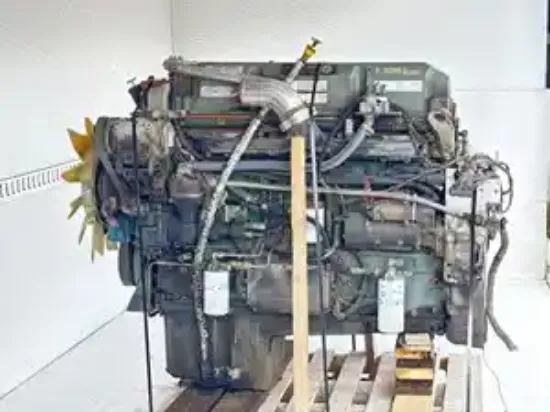 Picture of 2003 E-One Fire Truck Engine Assembly