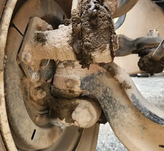 Picture of (Used) 2005 Sterling L9500, FRONT SPINDLE/KNUCKLE