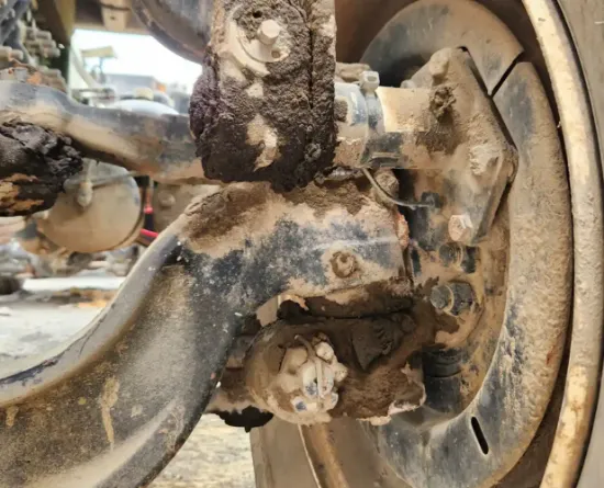 Picture of (Used) 2005 Sterling L9500, FRONT SPINDLE/KNUCKLE