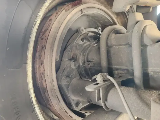 Picture of (Used) 2024 Freightliner M2 106, DIFFERENTIAL HUBS