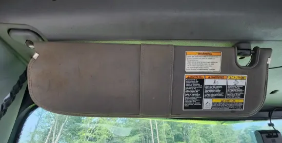 Picture of (Used) 2022 Peterbilt 348, SUN VISOR