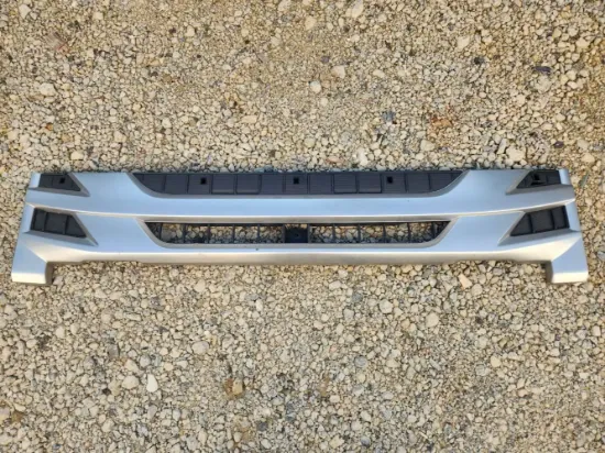 Picture of (Used) 2022 Isuzu NRR, GRILLE