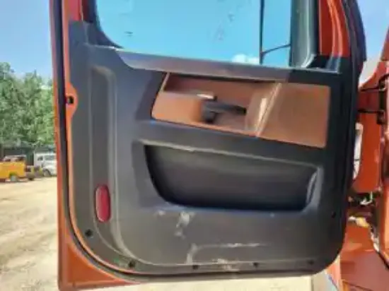 Picture of 2020 Freightliner Cascadia 126 Interior Misc Part