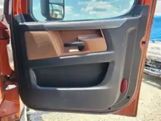 Picture of 2020 Freightliner Cascadia 126 Interior Misc Part