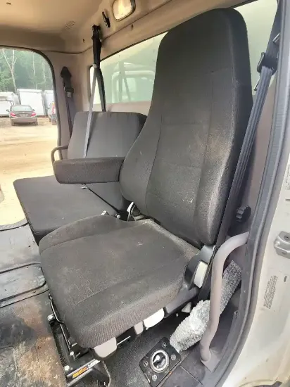Picture of (Used) 2024 Freightliner M2 106, SEAT