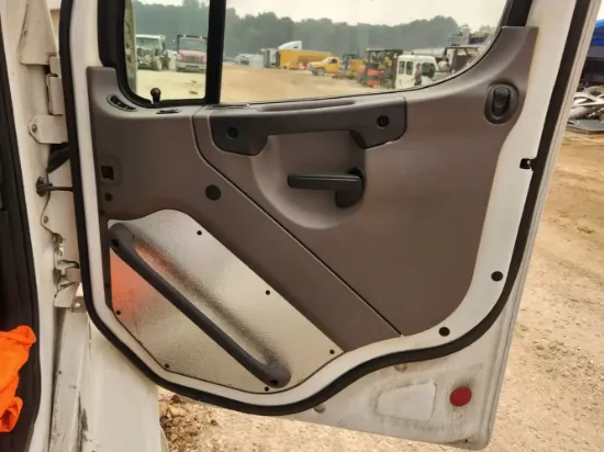 Picture of (Used) 2024 Freightliner M2 106, INTERIOR DOOR PANEL