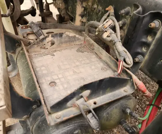 Picture of (Used) 2005 Sterling L9500, BATTERY BOX