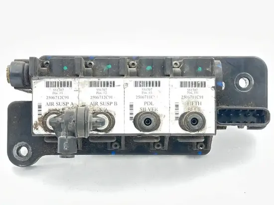 Picture of (Used) 2023 International LT625, SOLENOID VALVE