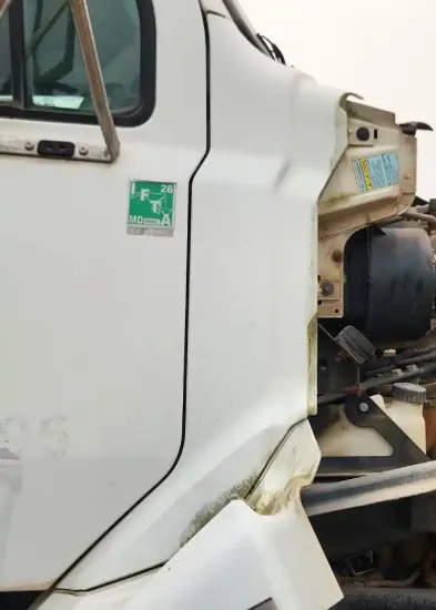 Picture of (Used) 2005 Sterling L9500, COWL