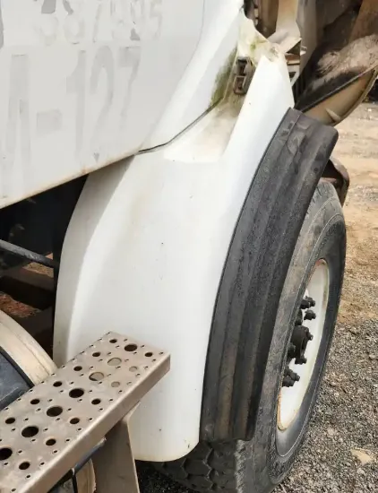 Picture of (Used) 2005 Sterling L9500, FENDER EXTENSION