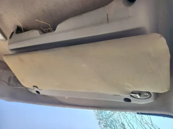 Picture of (Used) 2018 Hino 195, SUN VISOR