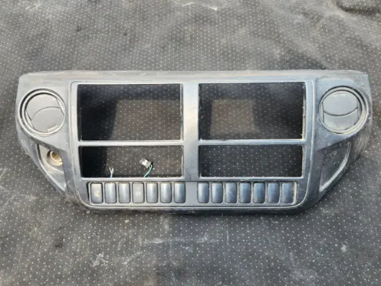 Picture of (Used) 2018 Hino 195, PANEL BEZEL