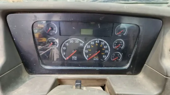 Picture of (Used) 2005 Sterling L9500, INSTRUMENT CLUSTER
