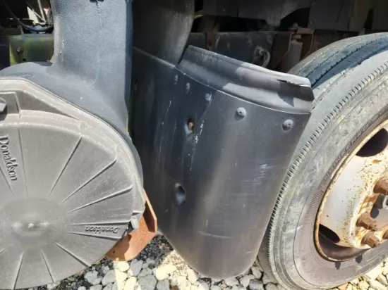 Picture of (Used) 2002 Isuzu FSR, FENDER EXTENSION