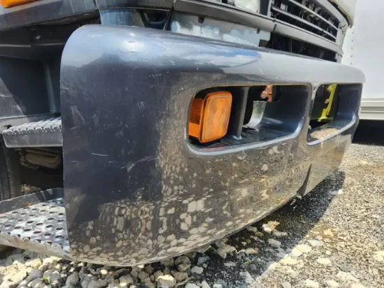 Picture of (Used) 2002 Isuzu FSR, BUMPER