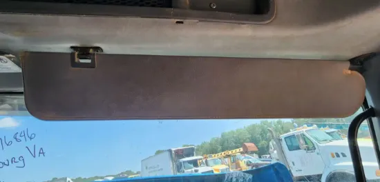 Picture of (Used) 2016 Mack CHU613, SUN VISOR